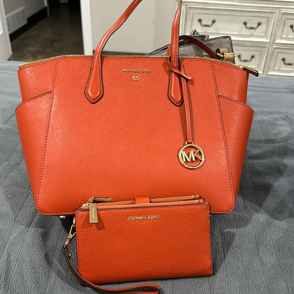 New with tags Michael Kors tote and used wallet